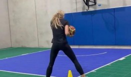 爆料篮球女生视频大全,揭秘校园篮球女生的魅力瞬间